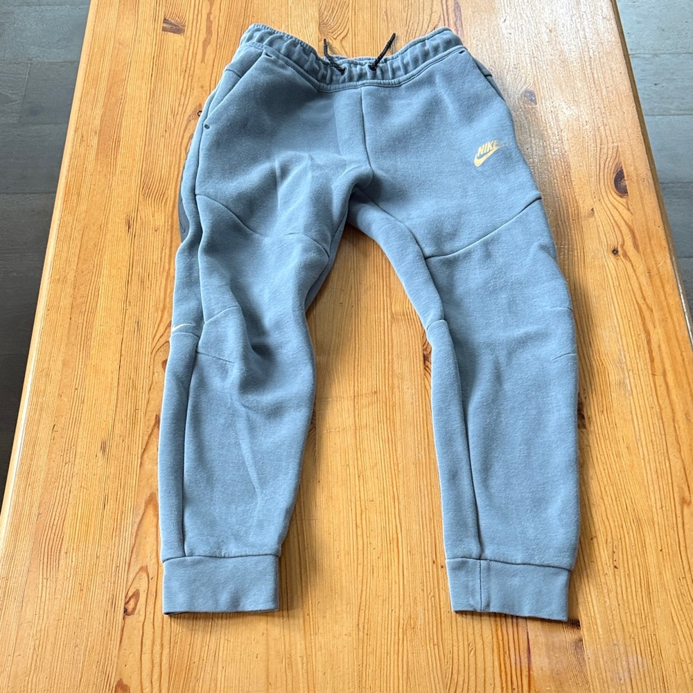 Nike Tech Kids Gray Sweatpants